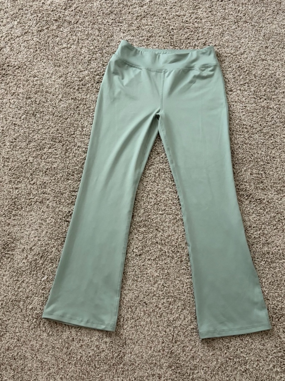 Athletic Works Sage Green High-Rise Flare Leggings - Picture 2 of 4